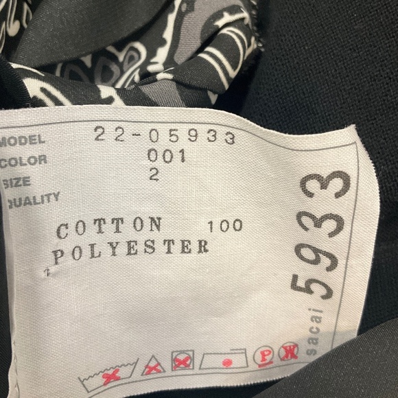 SACAI BLACK PLEATED BACK COTTON KNIT CARDIGAN SWEATER - Picture 4 of 4